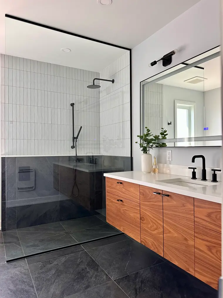 Salle de bain complète — réalisation Construction Voghel